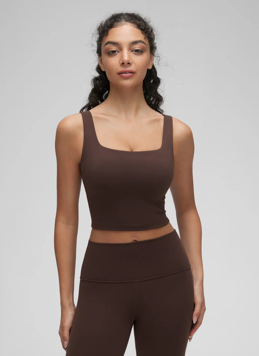 #color_hot fudge brown